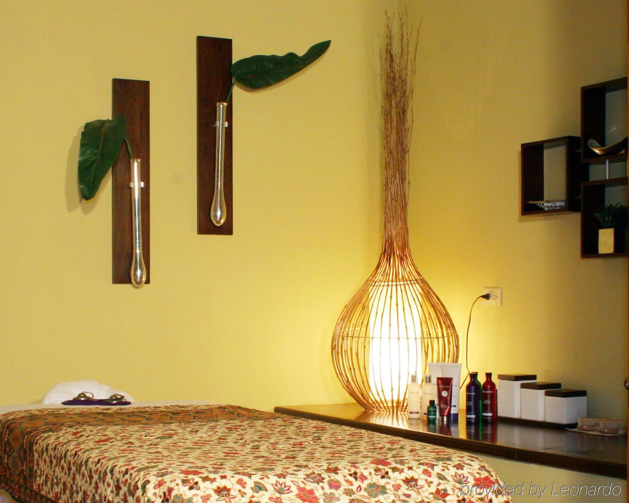 Crowne Plaza San Pedro Sula Hotel Ngoại thất bức ảnh