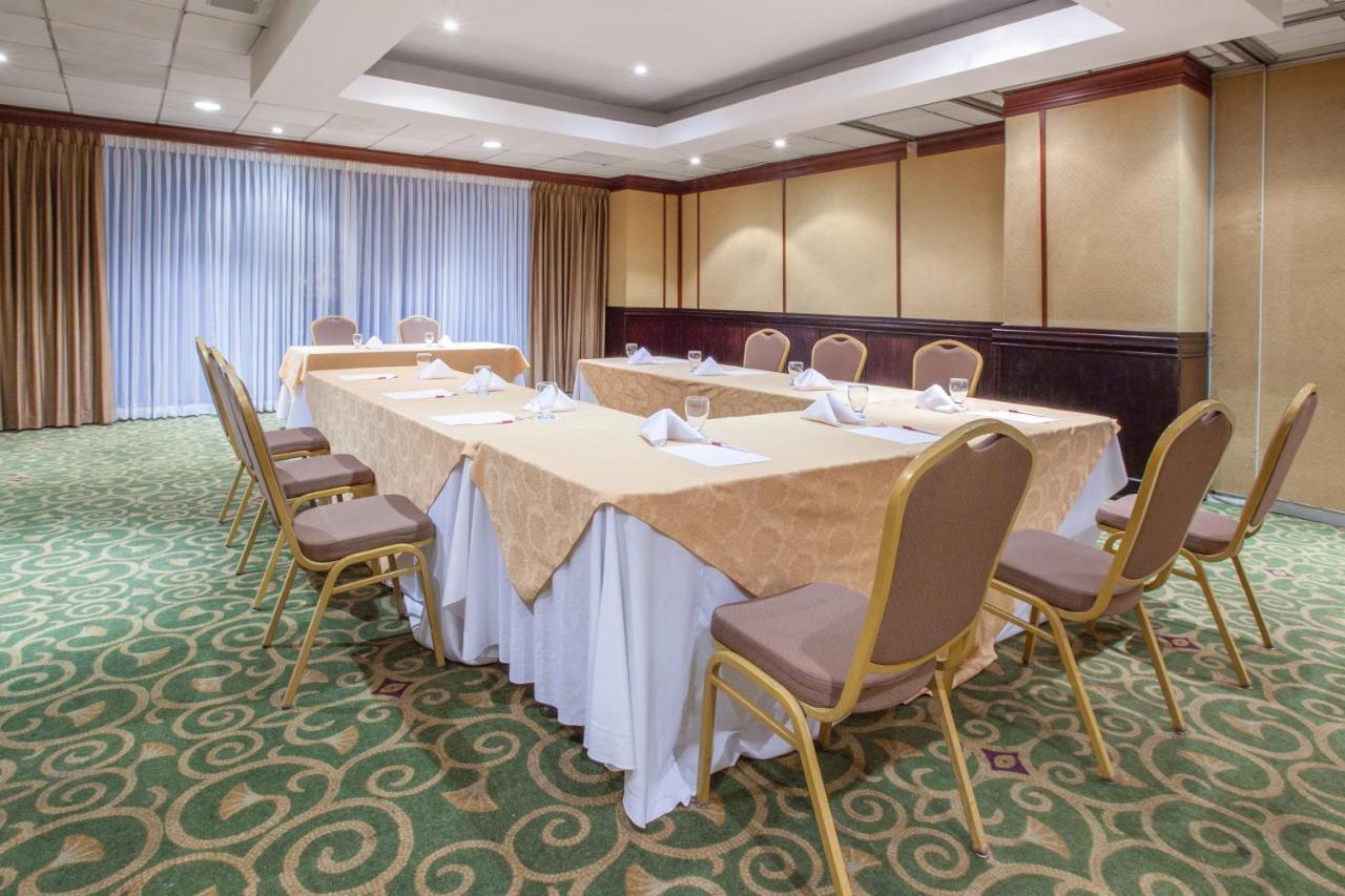 Crowne Plaza San Pedro Sula Hotel Ngoại thất bức ảnh